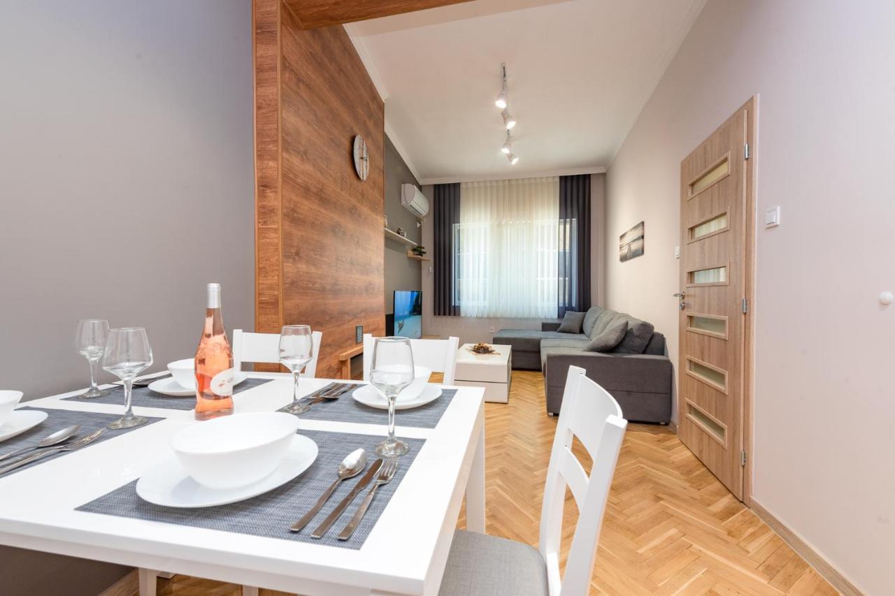 Downtown Apartment Burgas City Exterior foto