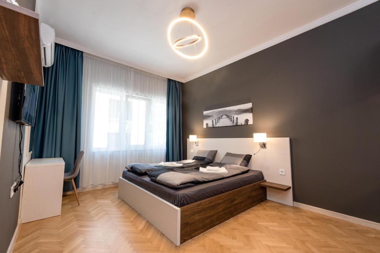 Downtown Apartment Burgas City Exterior foto